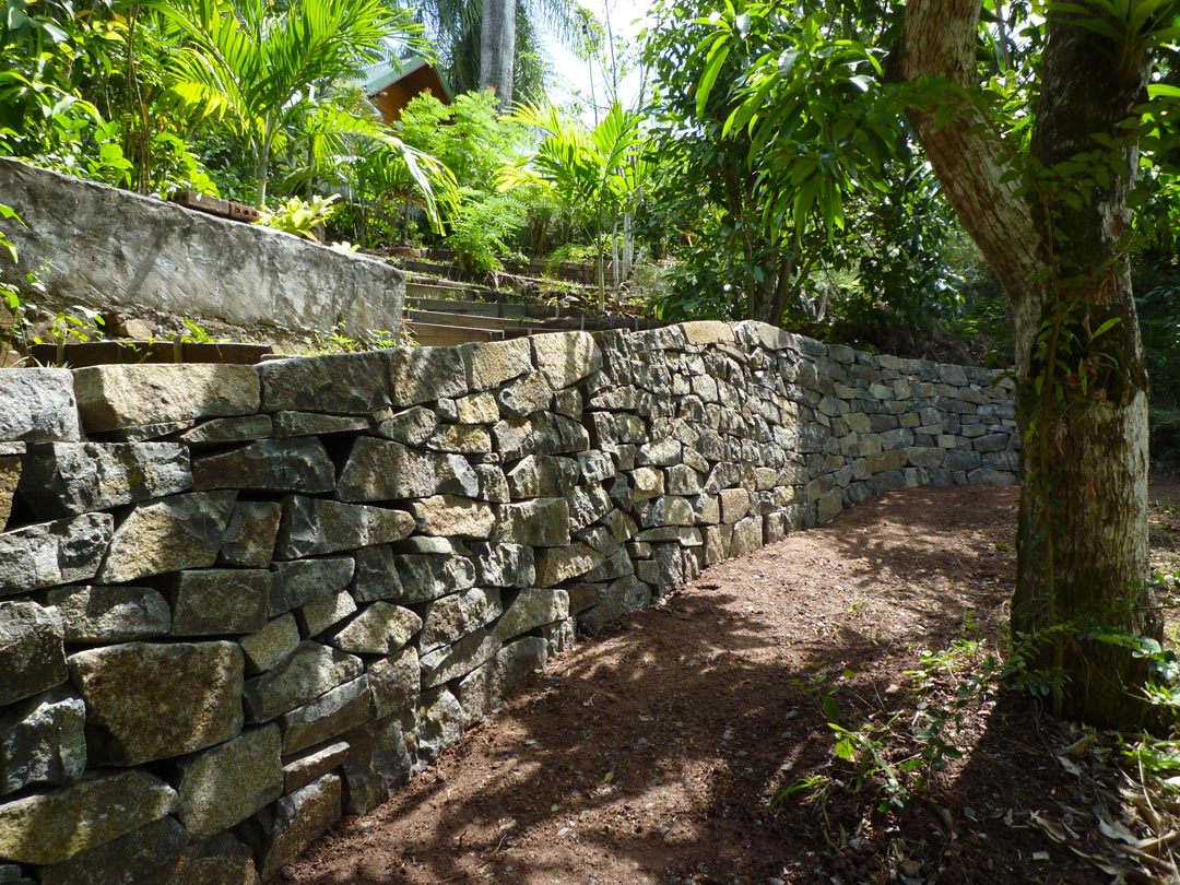 Mur en pierre sèche Martinique